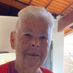 Luzia Gonçalves Caetano