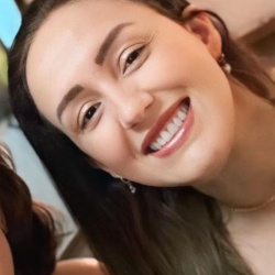 Elaine Ferreira Brito