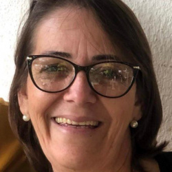 Maria Aparecida Plotásio de Araújo