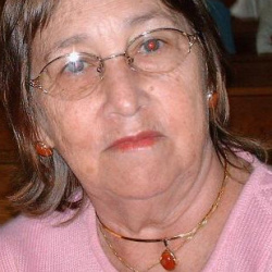 Ana Rodrigues Galvão Camargos